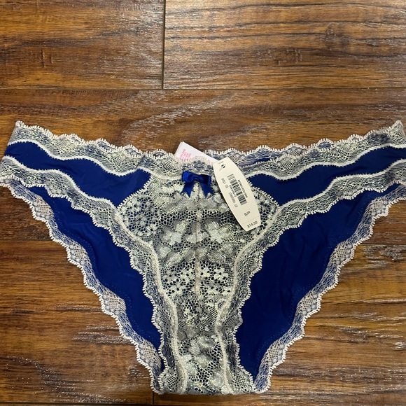 2 Victoria's Secret Dream Angels Cheekini Panties Bundle- Small- Navy Blue Ivory - Picture 2 of 11